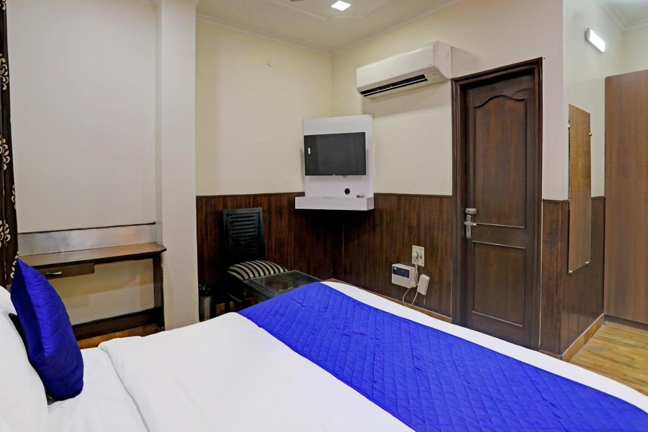 Hotel Grand Tushar - Ghaziabad Railway Station Ngoại thất bức ảnh