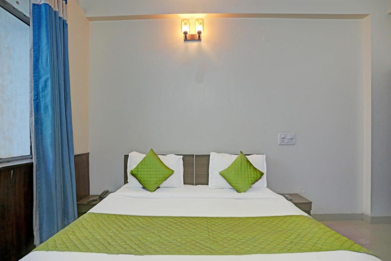 Hotel Grand Tushar - Ghaziabad Railway Station Ngoại thất bức ảnh