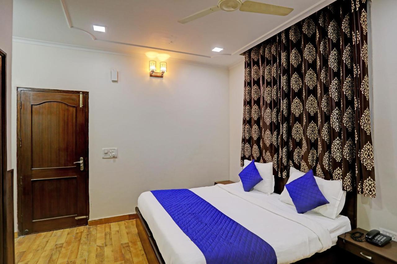 Hotel Grand Tushar - Ghaziabad Railway Station Ngoại thất bức ảnh